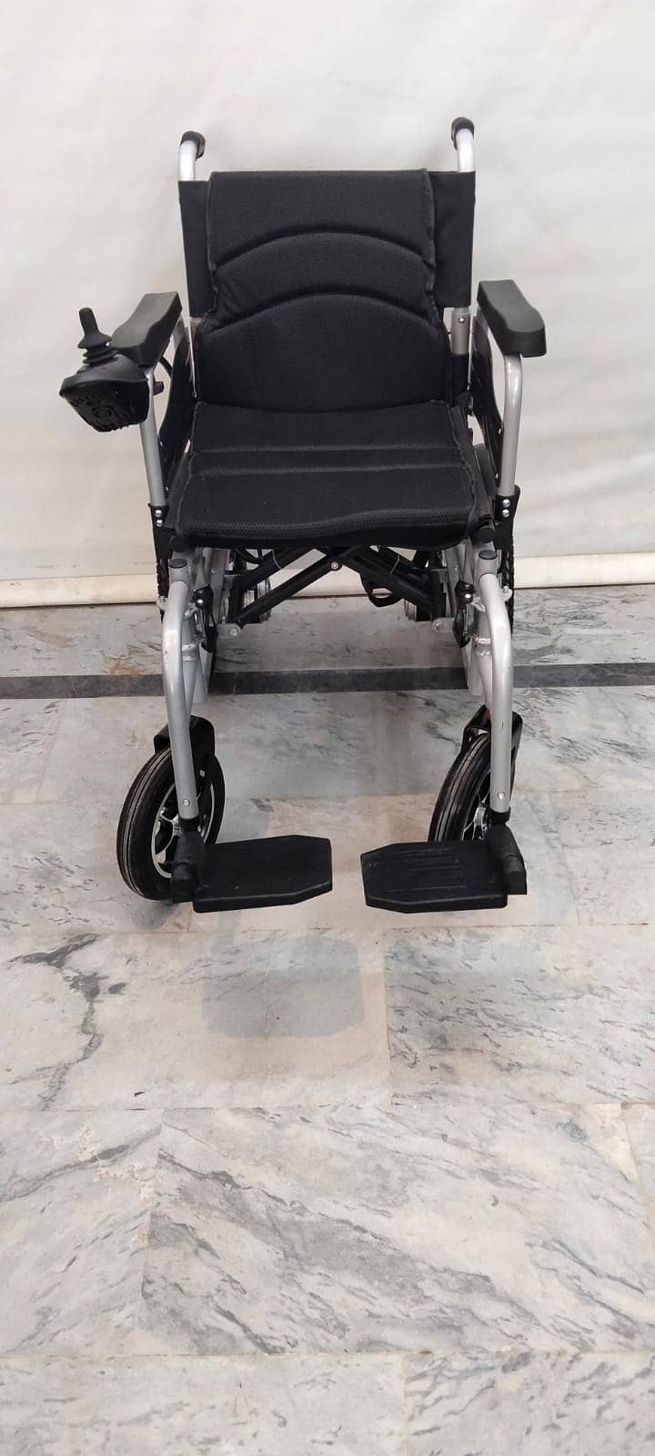 Electric wheelchair Foldable with Warranty Brand New 4