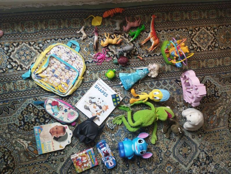Toys,Bag, stuffed toys,mask, Elsa, etc. . . . 0