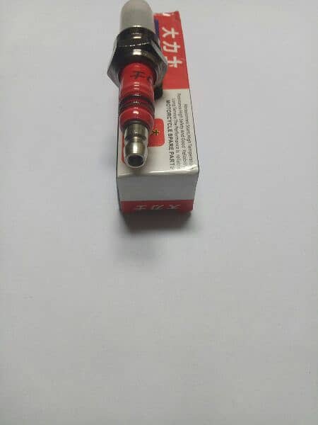 125cc iredium Spark Plug. 2