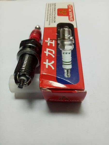 125cc iredium Spark Plug. 5