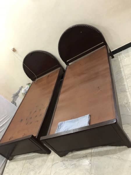 2 Single Beds for Sale 1