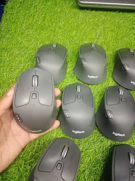 logitech M720 mouse with  receiver multi davice Bluetooth mx master 3 2