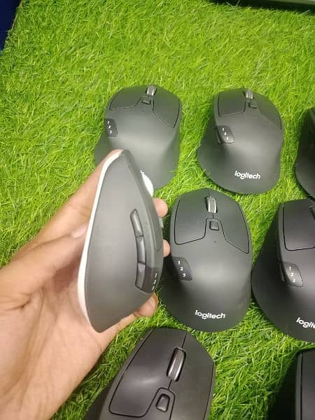 logitech M720 mouse with  receiver multi davice Bluetooth mx master 3 3