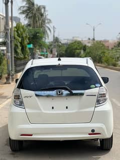 honda fit 2016 hybrid in extra ordinary condition 0