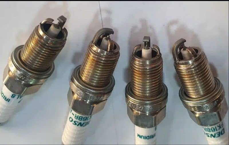 Toyota Aqua genuine 3 Tip Denso spark plugs Japanes 4