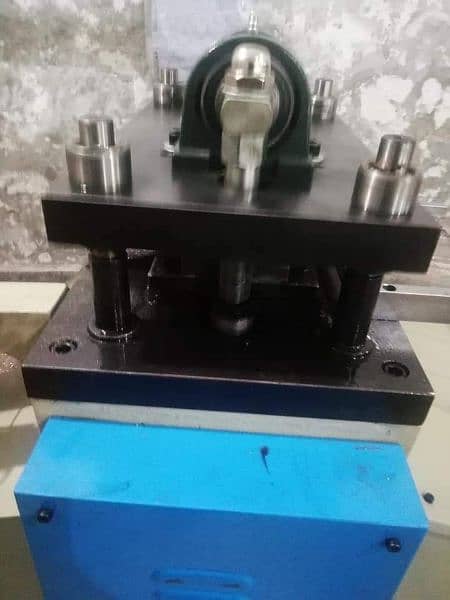 sequence panch cutter machine 6