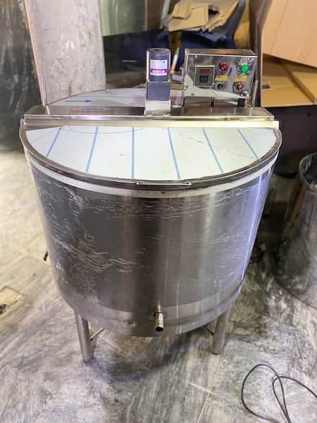 Milk boiler  ( electric+gas) & Milk chiller 16