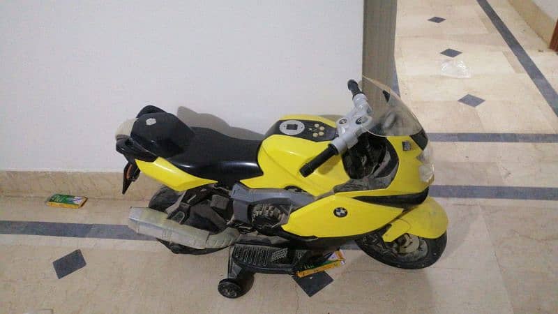 kids motorbike rechargeable (negotiable) 3
