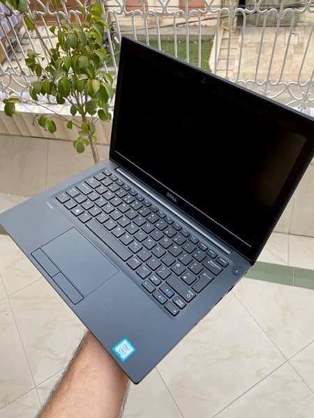 Dell 7280 laptop core i5 6th generation  8 gb ram  256 gb ssd 2