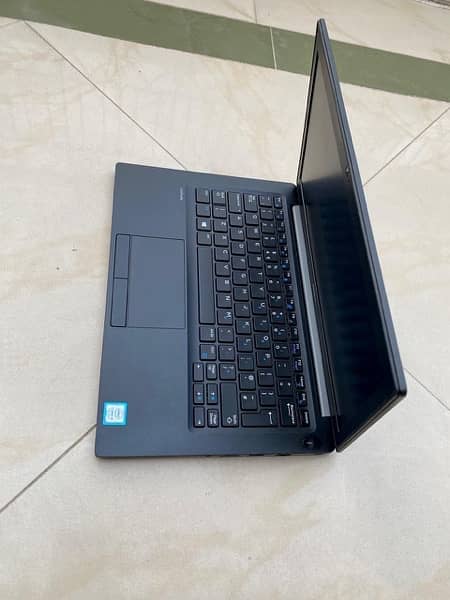 Dell 7280 laptop core i5 6th generation  8 gb ram  256 gb ssd 5