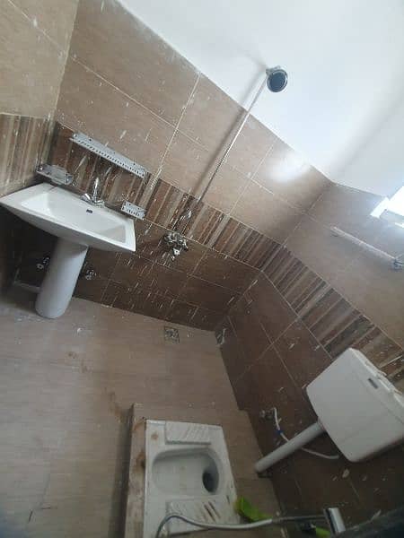 5 marla corner House  for sale in wah Valley wah cantt 10