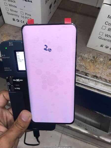 one plus 7 pro  org  minor dotted pannels available 2