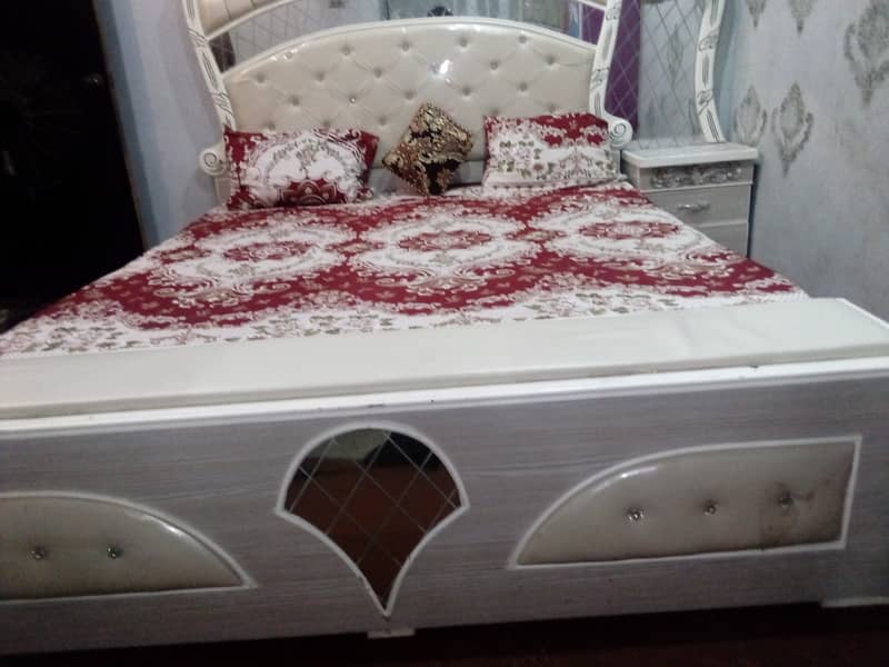 Furniture For Sale 0