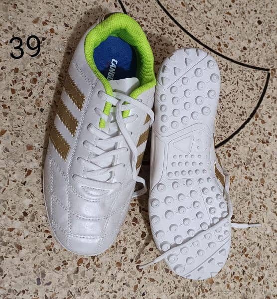 soccer shoes football shoes SALE 1