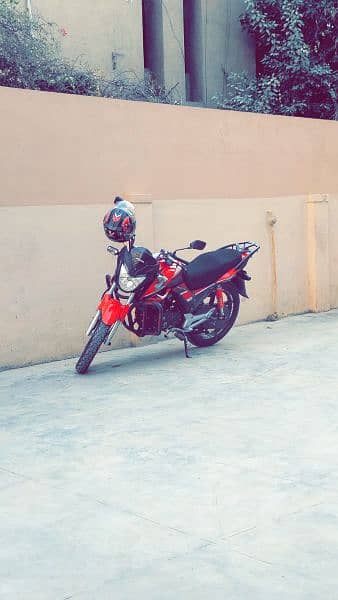 HONDA CB150F 2022 RED 3