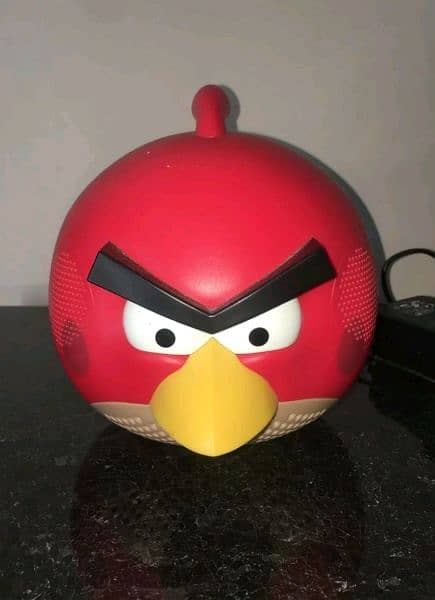 Gear4 Angry Birds Speaker 30 watt. . . price is negotiable 0