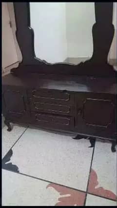 Dressing Table , Nice Condition 0