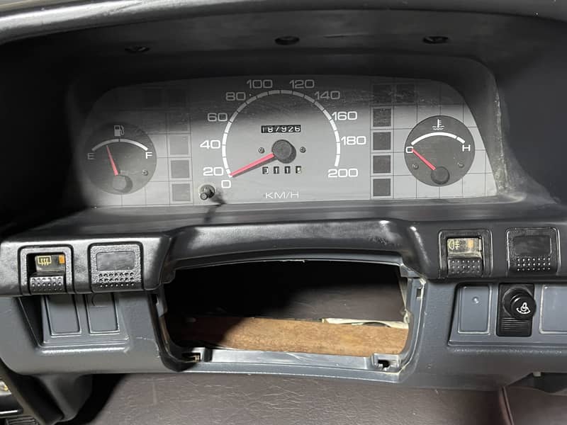 Suzuki Margalla genuine imported dashboard. 5