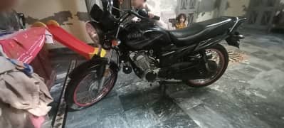 I sale yamaha bike ybrz. 125 0