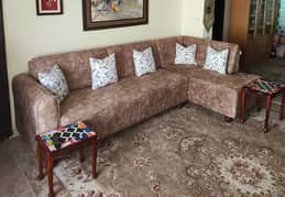 Selling 6 Seater L Shaped Sofa. 0