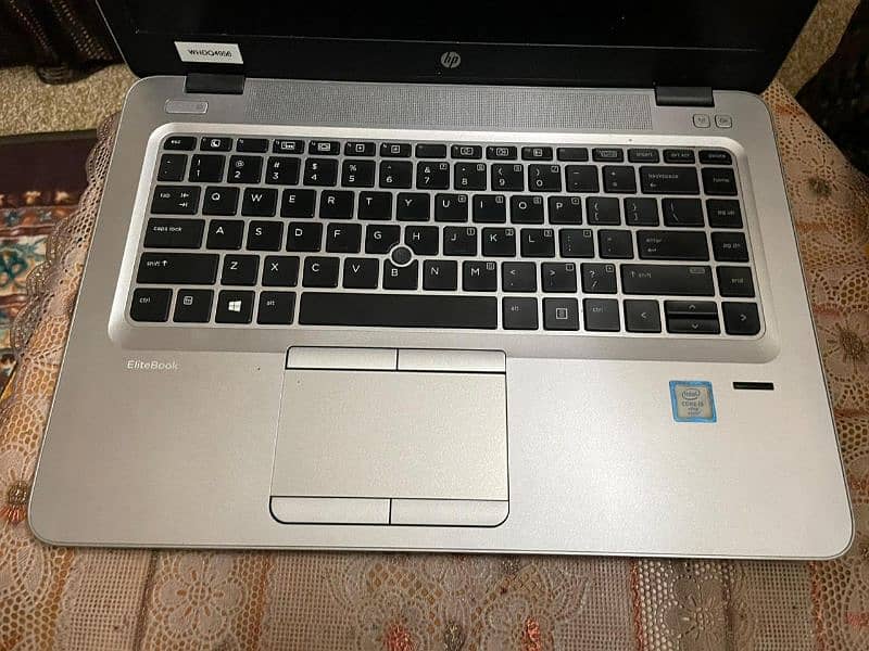 Hp elitebook G3 840 i5 6th gen 3