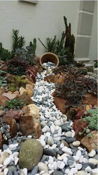 Garden stones and pebbles 1