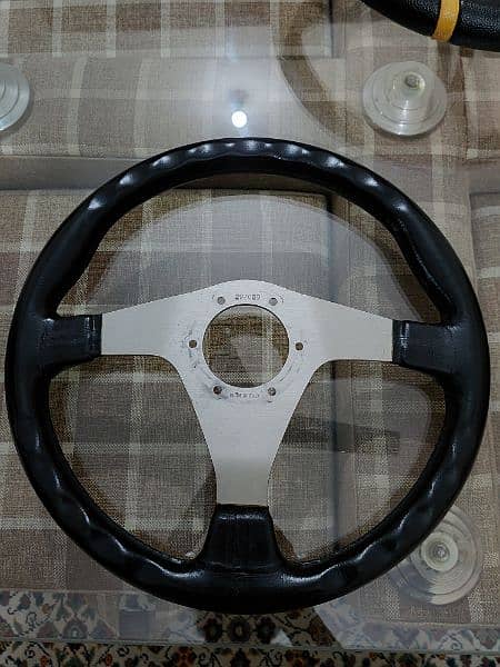 Universal Original Nardi And Momo Sports Steering Wheels Forsale 8