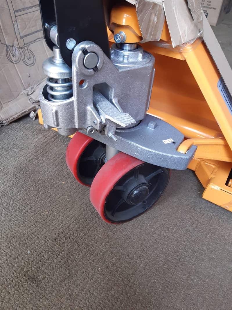 VMAX 3 Ton Brand New Hand Pallet Trucks forklifts fork lifters 4 Sale 7