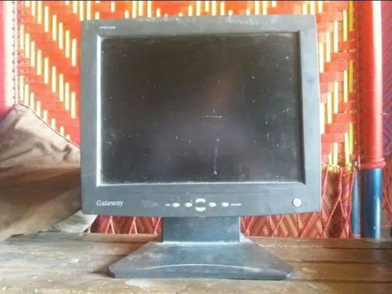 lcd monitor 1