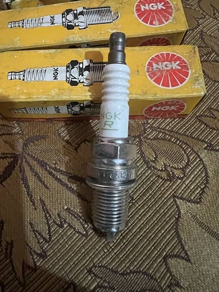 Original NGK Car Plugs 1