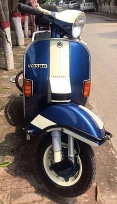 Vespa Scooter 1997 Model For Sale
