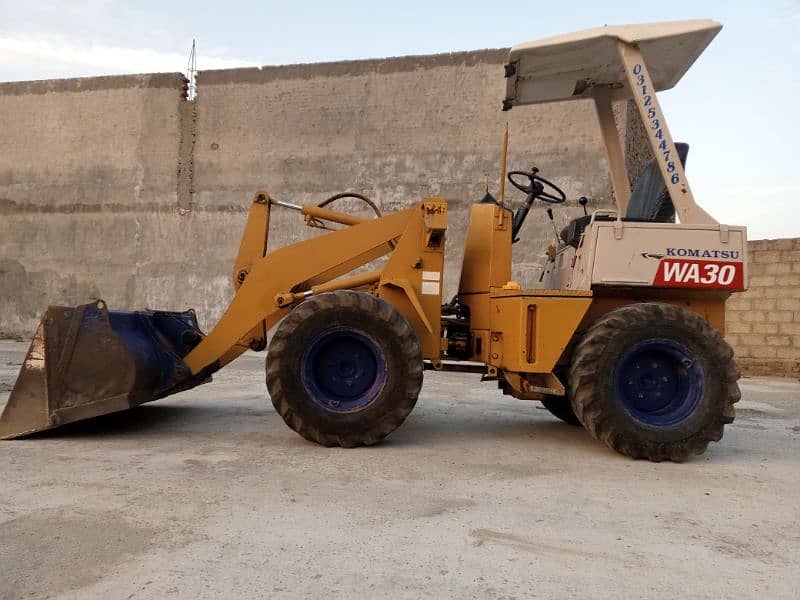 KOMATSU WA30-2 WHEEL LOADER 1