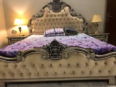 king size bed like new 0