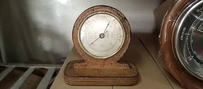 Barometer Air Pressure Meter Vintage Classical 0