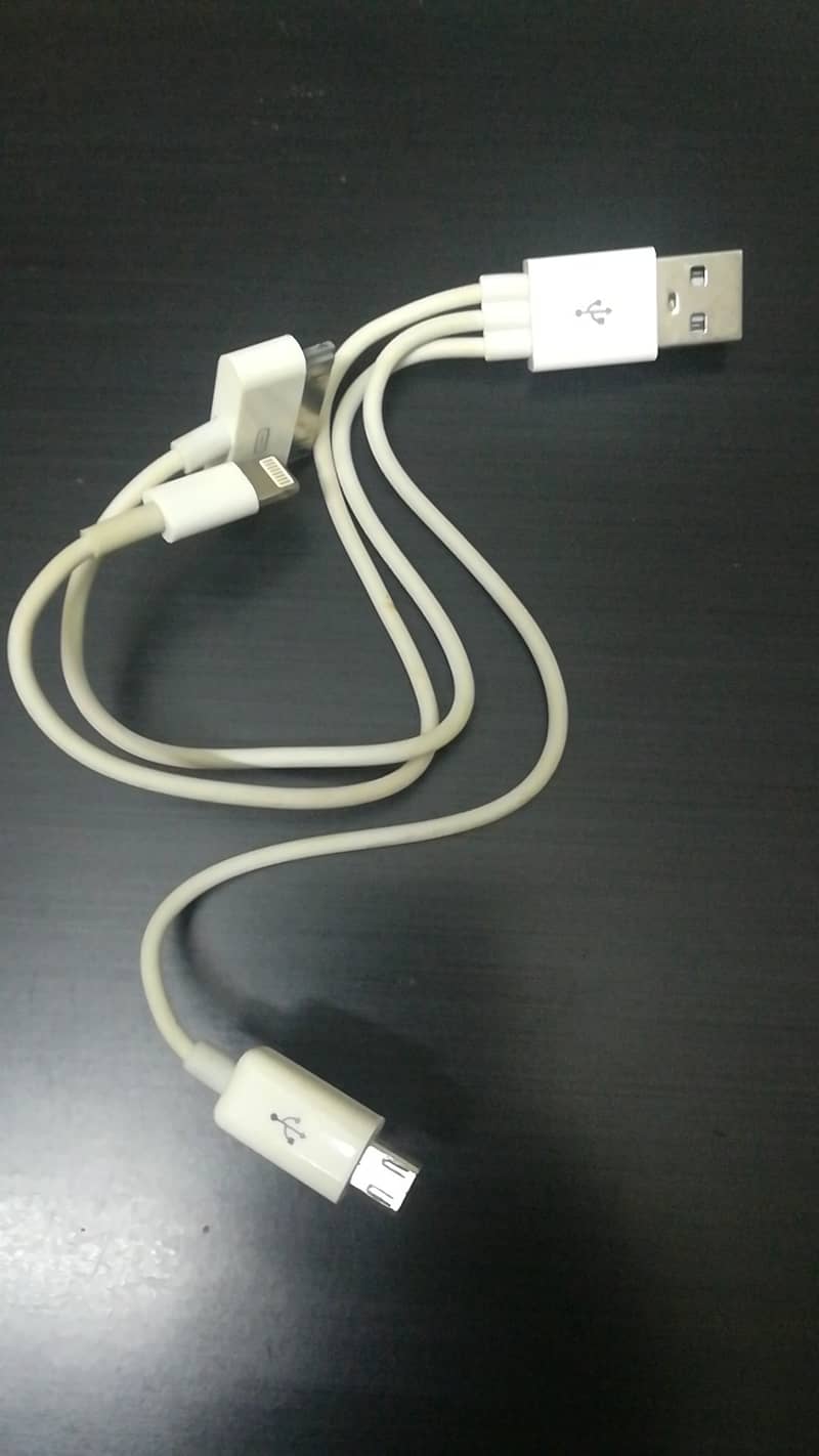 Power bank with all in 1 cable for different set 4