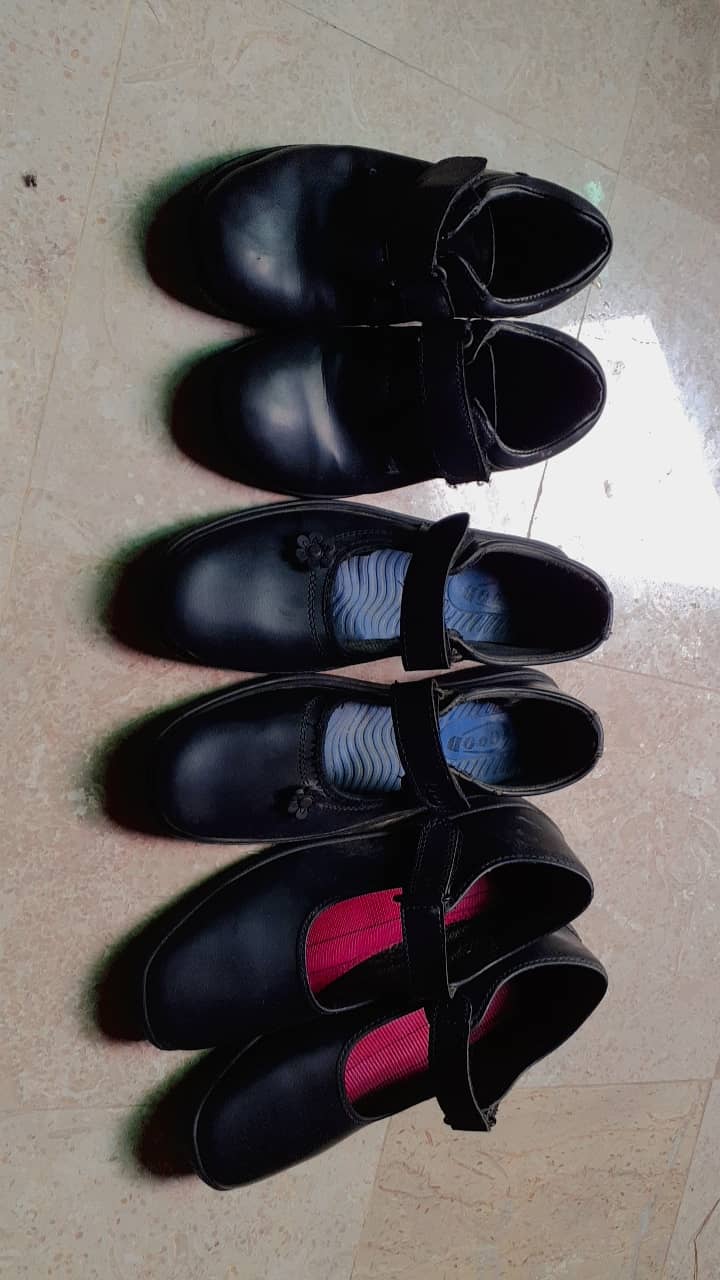 3 pair school shoes each pair 800 for sale reasonable price mai 3