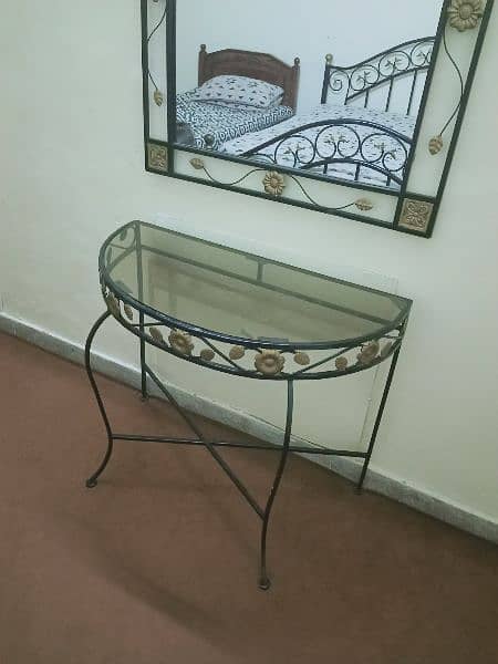 Excellent dressing table and mirror 5