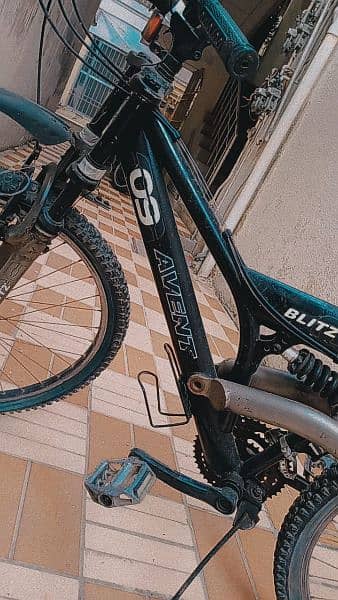 Branded Used Cycles (Avent blitz OS) 5
