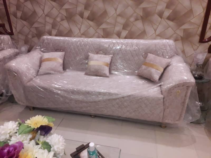 FIVE SEATERS SOFA SET TURKISH CLOTH 4