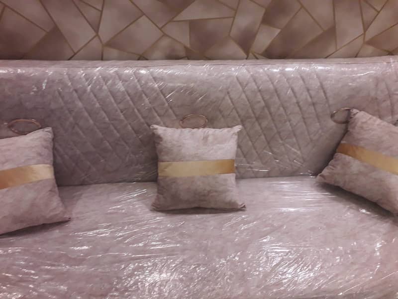 FIVE SEATERS SOFA SET TURKISH CLOTH 6