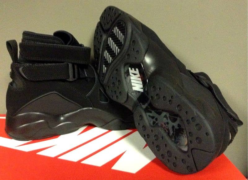 Nike air unlimited triple black batman sneaker jogger shoes 1