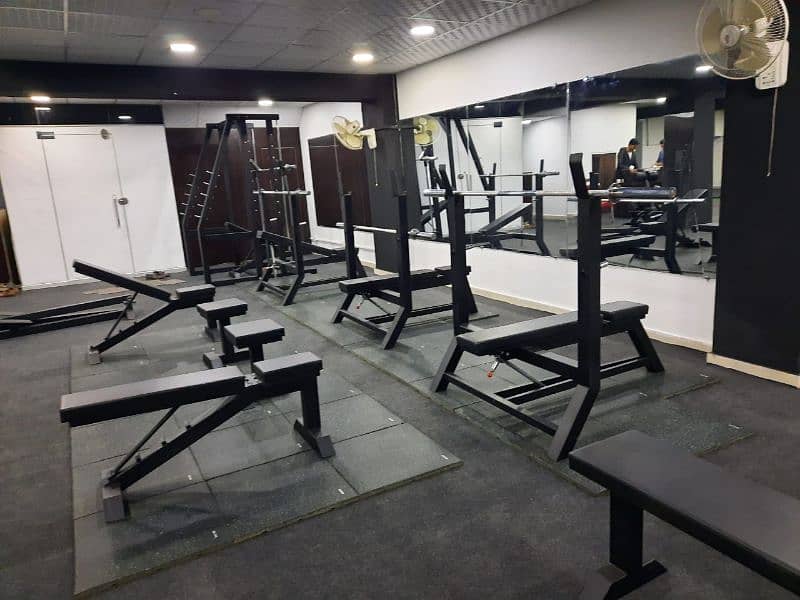 All gym equipments 0