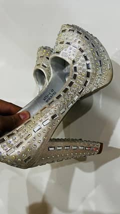 Imported Size 40 White Heels With Diamonds Design 0