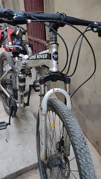 LAND ROVER original aluminium body bicycle 1