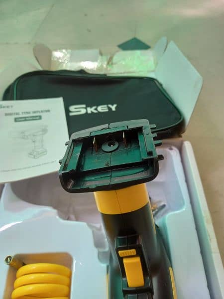 SKEY Air Compressor Tire inflator Handheld Electric with out battery ۔ 7