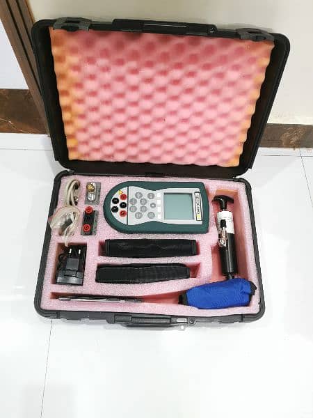 Pressure Calibrator 10