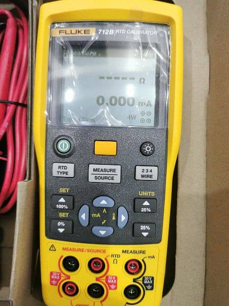 Pressure Calibrator 16