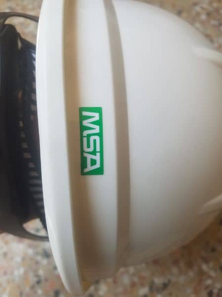 MSA safety helmet/hard hat. O3244833221 2