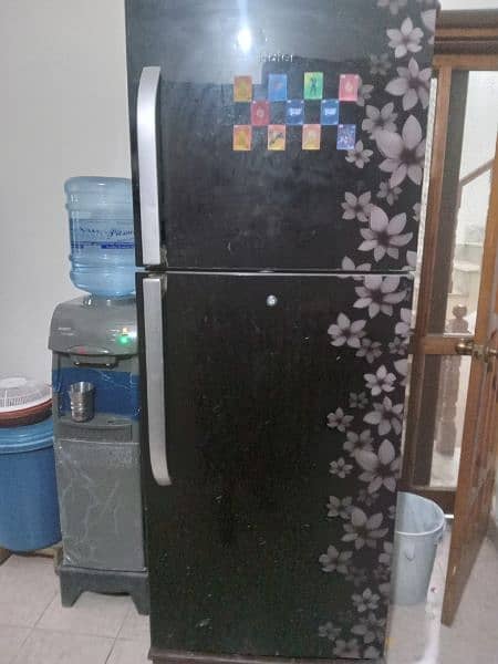 Haier fridge full size 0