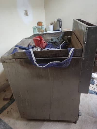 Burger Grill with Cabinet in Stainless Steel